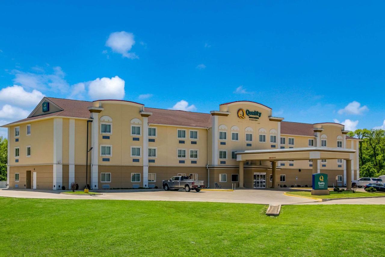 Quality Inn & Suites Ardmore Exterior photo